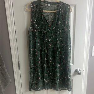 Old Navy Green Sleeveless Scoop Neck Sundress